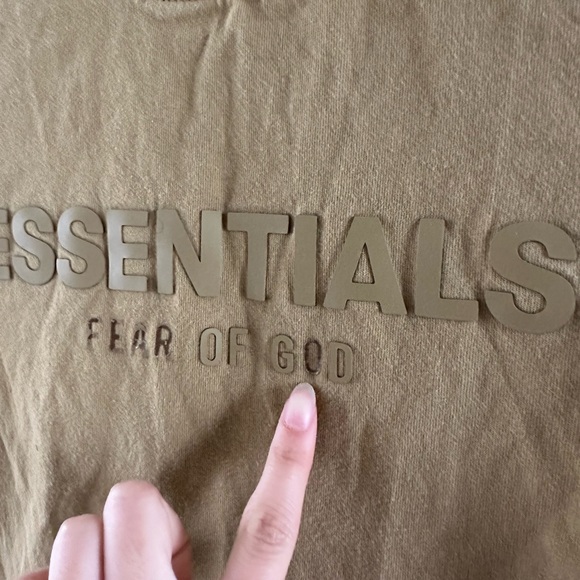 Essentials top - Picture 4 of 6